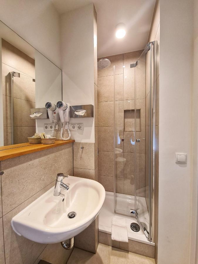 Hotel Baurs Park Amburgo Esterno foto